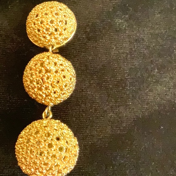 Vintage ‘’Christian Dior’’ earrings - Picture 2 of 3